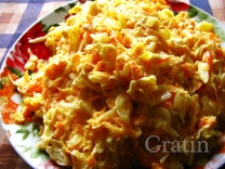 Мясной салат с редькой и морковью Мясной салат с редькой и морковью